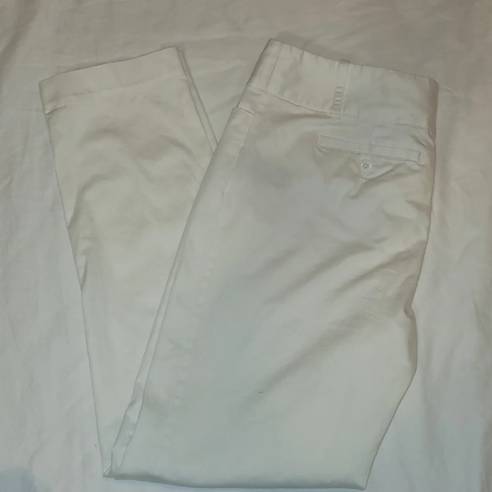 Nicole by Nicole MillerWhite Crop pants size 10 - Picture 5 of 7